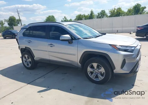 2025 Toyota Rav4 Xle из США, поврежденный, VIN 2T3W1RFV3SC332786